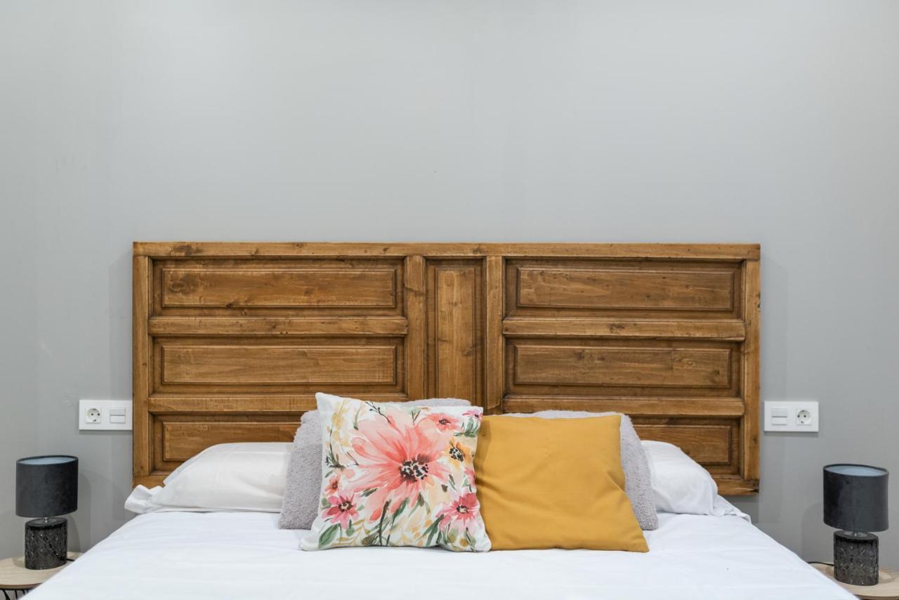 Moderno Apartamento En Centro De Granada Luaran gambar