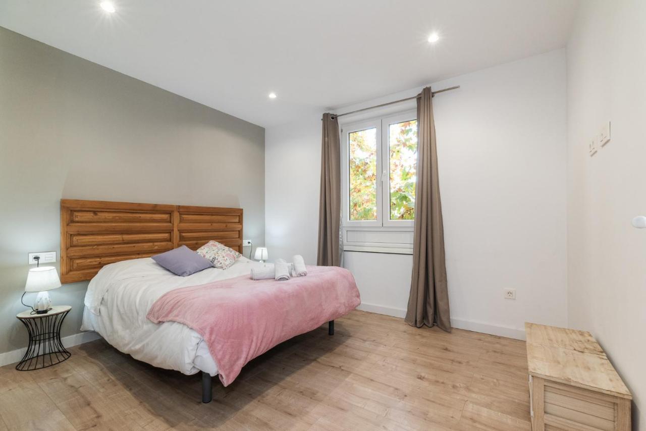 Moderno Apartamento En Centro De Granada Luaran gambar