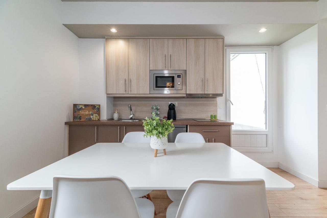 Moderno Apartamento En Centro De Granada Luaran gambar
